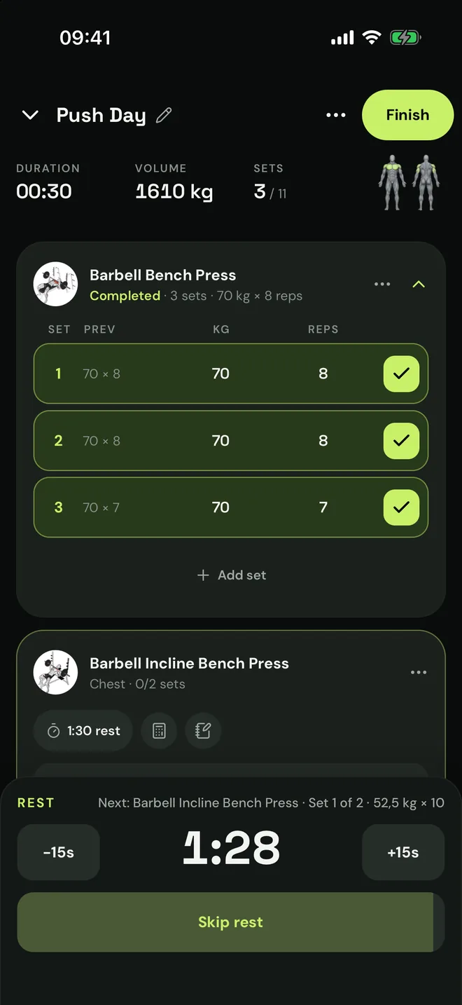 A workout in progress: Push Day, barbell bench press sets next to last session's numbers, with a rest timer running.